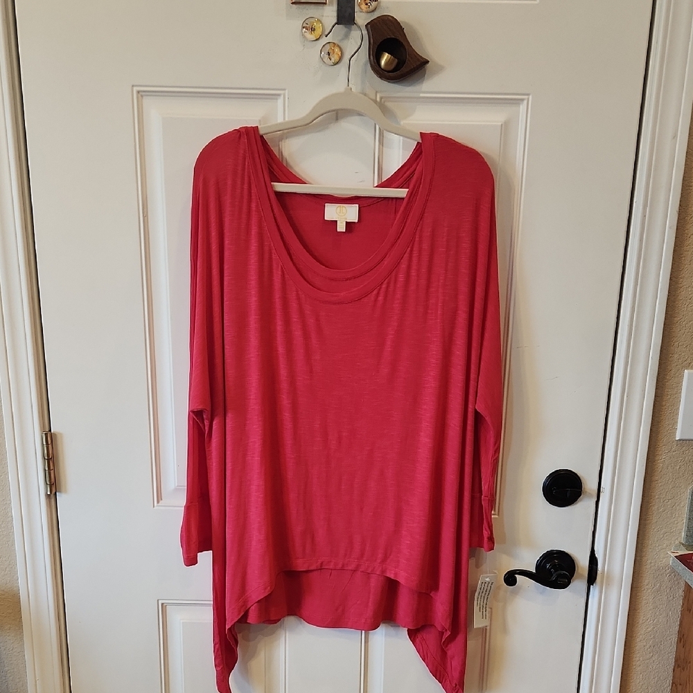 Liz Lange Pink Layered Top